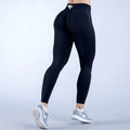 Persevere Scrunch Leggings in black, back view